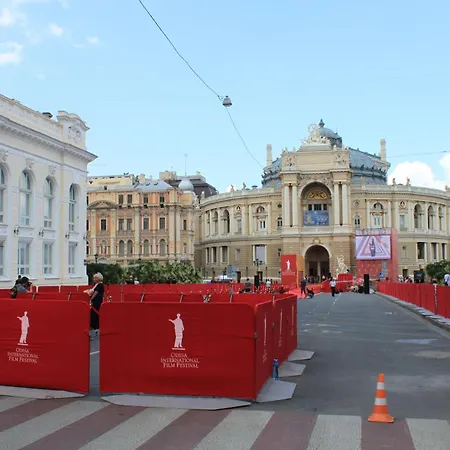 Lejlighed квартира у оперного театра Odessa